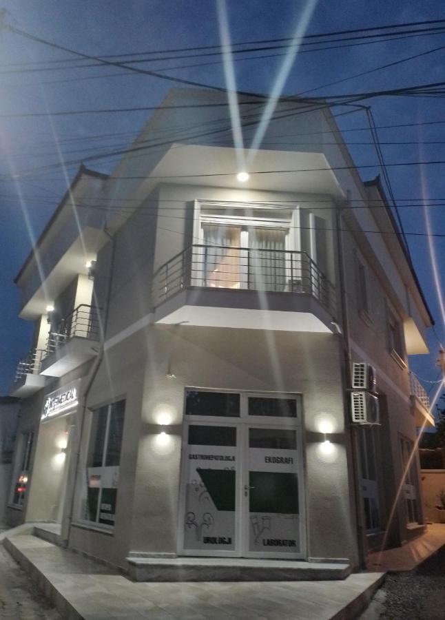 Ajilin Hotel Rooms Korce Exterior foto